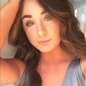 Meet your Posher, Skylar